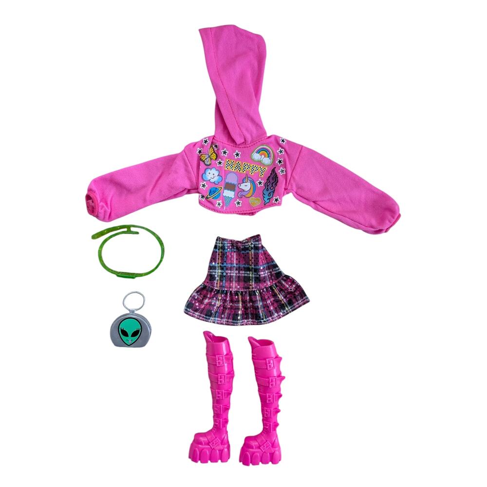 New 2022 Barbie Extra Doll #19 Clothes Outfit Top Skirt Boots Belt & Purse HKP93